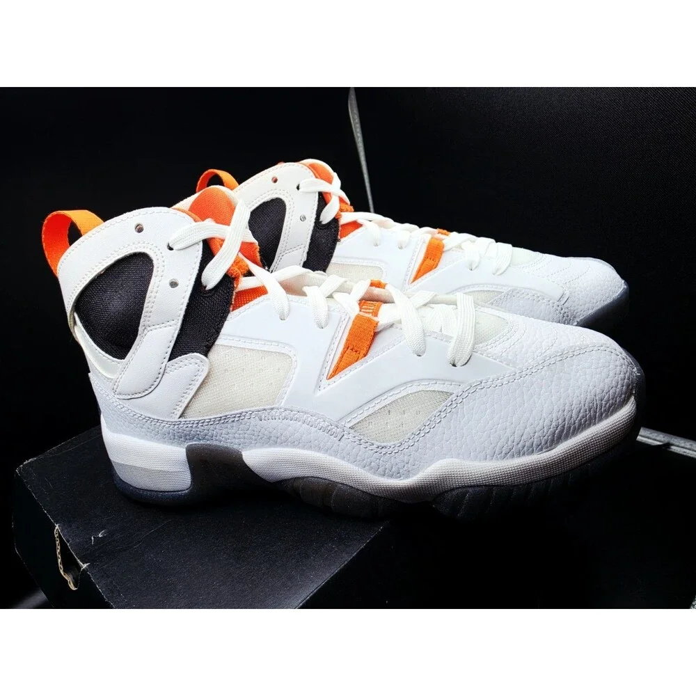 Jordan Jumpman Two Trey (GS) White/Black/Orange SIZE US 6 Kids/7.5 Women